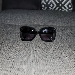 Vera Wang shades